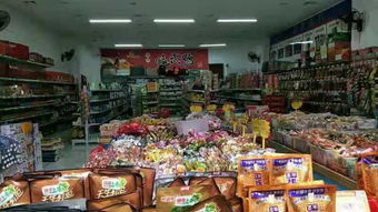 火車(chē)站廣場(chǎng)正對(duì)面旺鋪轉(zhuǎn)讓,合適便利店 特產(chǎn)煙酒店 零食水果 服飾箱包 餐飲等